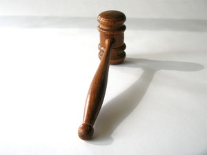 gavel9